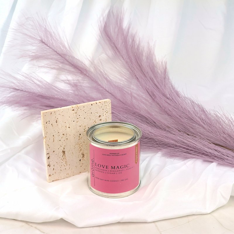 Love Magic - Mandarin | Bergamot | Peach | Berries | Cedar | Soy Candle | Fruity Citrus | Aromatherapy Candle